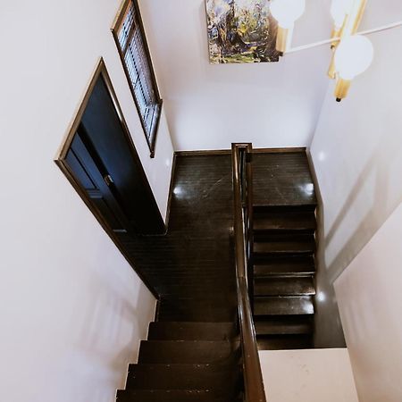 Shanghai Downtown Hills Boutique Guesthouse - Near Metro Line 7, Exit 3, Changping Road חדר תמונה