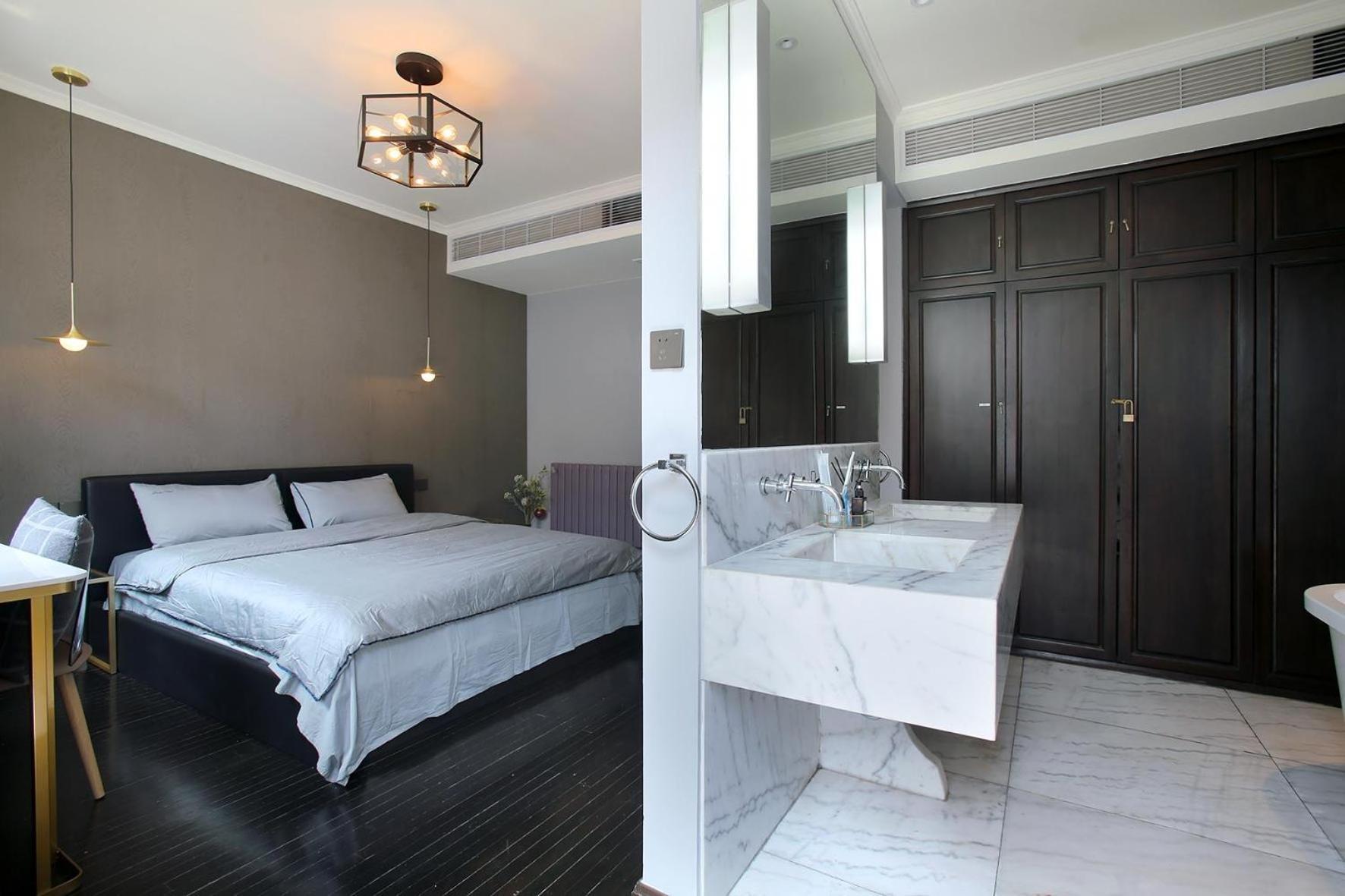 Shanghai Downtown Hills Boutique Guesthouse - Near Metro Line 7, Exit 3, Changping Road חדר תמונה